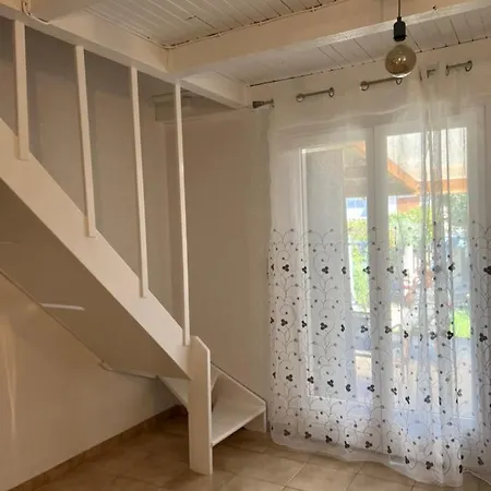 Semesterbostad Pavillon Chez Michel Corse *